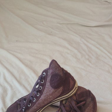 Purple Converse Damenschuhe leicht gefüttert 