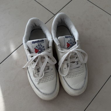 Reebok Classic Sneakers
