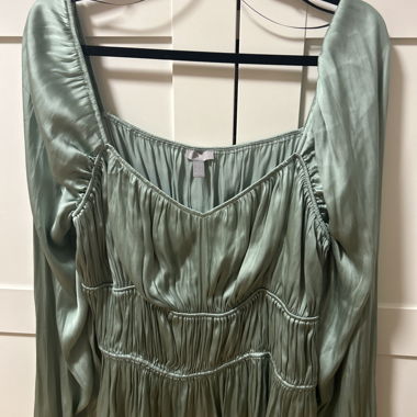 Satin-Top mit langen Ärmeln