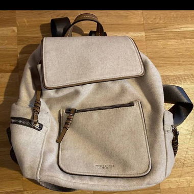 Beige Parfois backpack