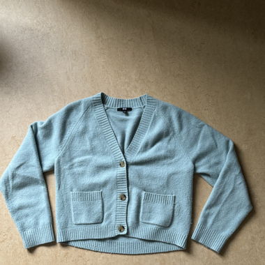 uniqlo cardigan