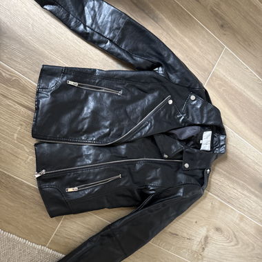 Veste en simili cuir noire
