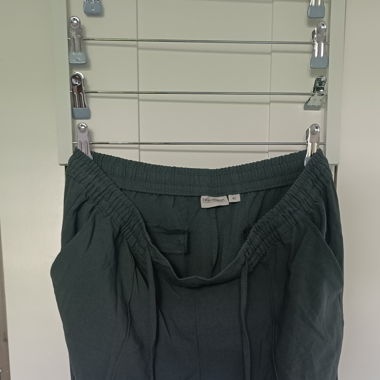 Grüne Stoffhose 
