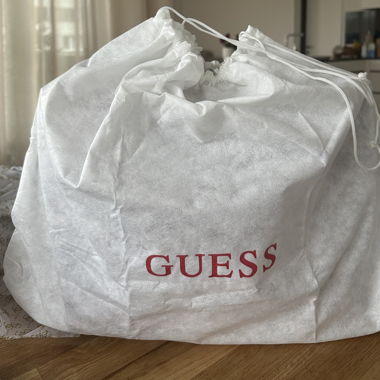 GUESS Tasche
