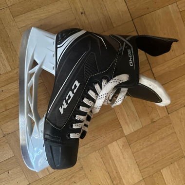 CCM Ice Hockey Skates