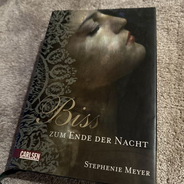 Twilight: The End of Night, Volume 4
