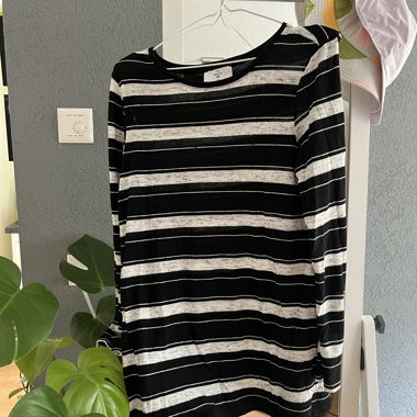 Light sweater 