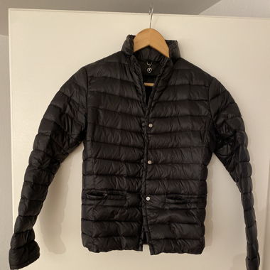 Leichte Daunenjacke
