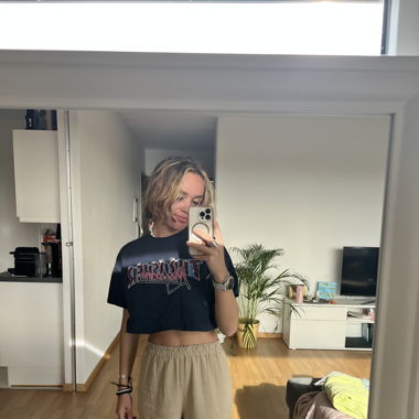 Thrasher Crop Top
