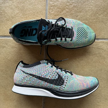 Nike Flyknit Racer