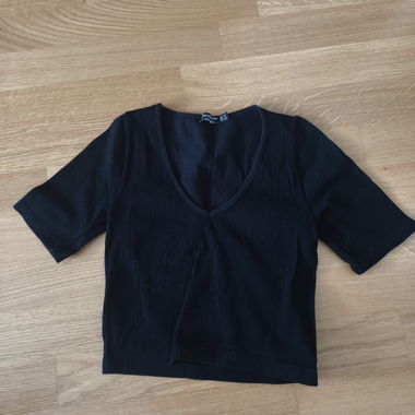 Black Stradivarius Top Size S