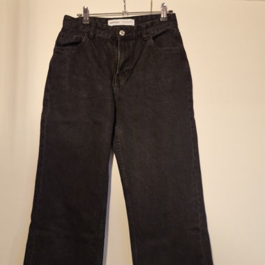 Schwarze Jeans Bershka