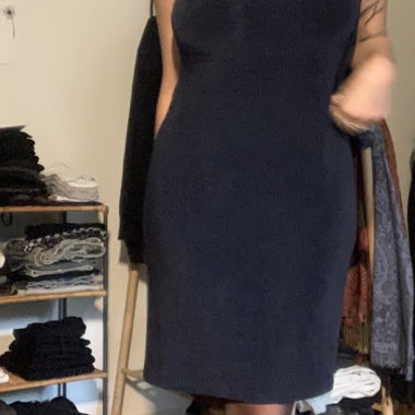 Super robe au tissu scintillant