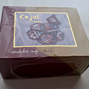 Kejal Firenze Makeup Kit