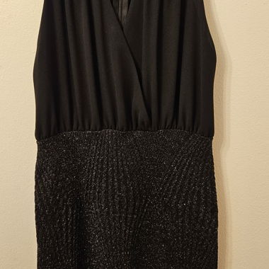 Robe moulante noire