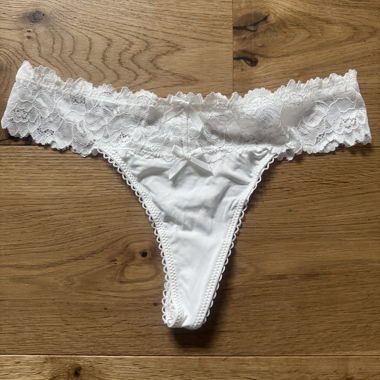 2 Tanga en Dentelle Blanche Gr. S/M