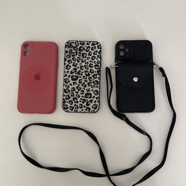 3 coques iPhone 11