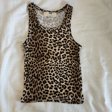leopard print tank top