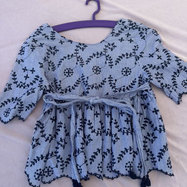 Haut femme à motif floral