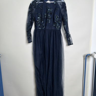Robe en tulle à paillettes marine