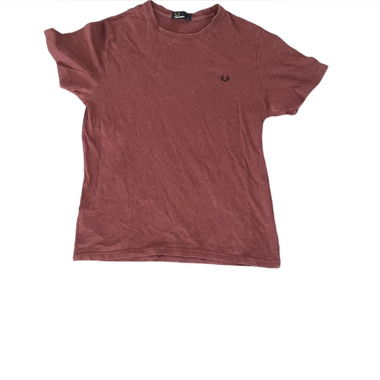 Rotes Fred Perry Tshirt