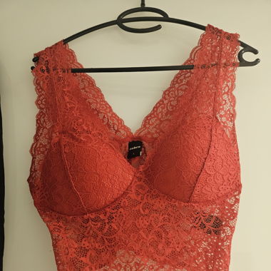 Rotes Top