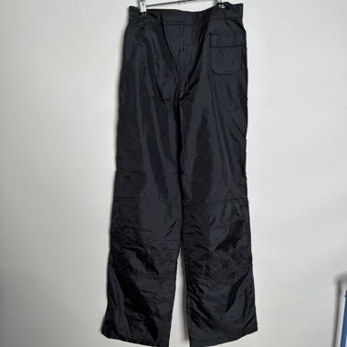 Bandana's black pants