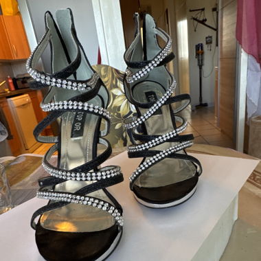 Sandale à talons 