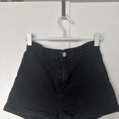 Hot pants