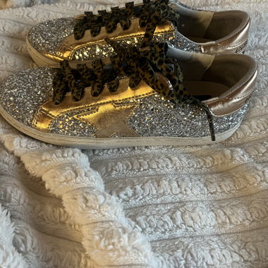 golden goose