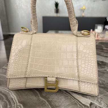Sac à main effet croco beige