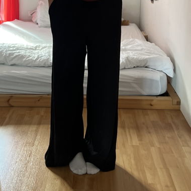 Pantalon large en tissu noir