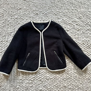 Elegante AMISU Damenjacke in Schwarz 