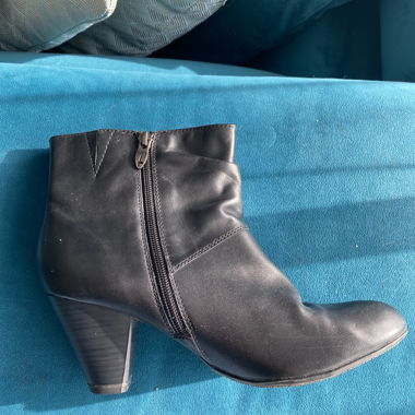 genuine 100% leather shoes woman