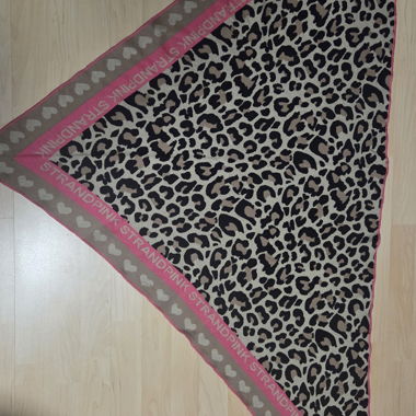 Foulard triangolare con motivo leopardato