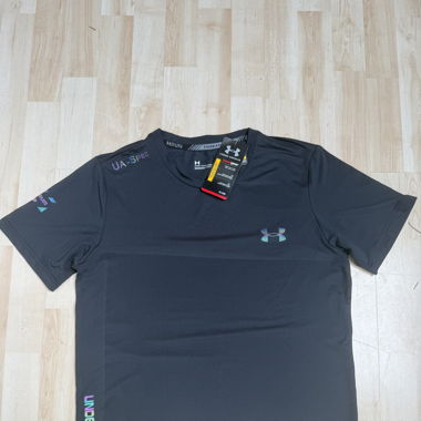T-shirt Under Armour 