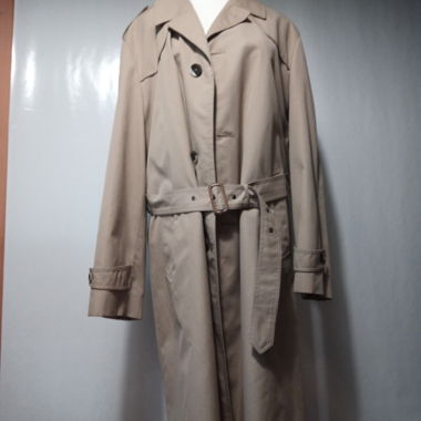 Beige trench coat by strellson of Switzerland with waist belt