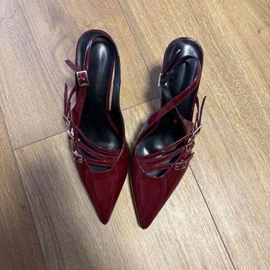Escarpins vernis rouge bordeaux vintage