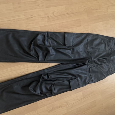 Zara Leder-Overall dunkelgrün