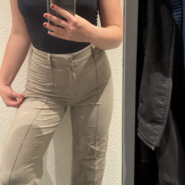 Beige High-Waist Stoffhose