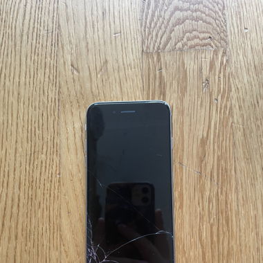 Apple iPhone 6 Silver