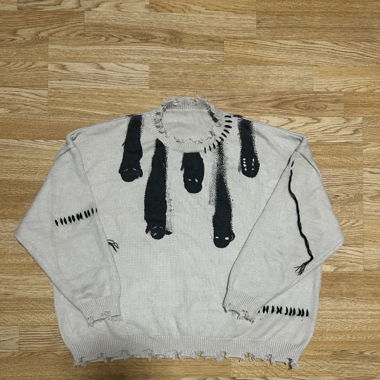 Thread Noir - Sweater
