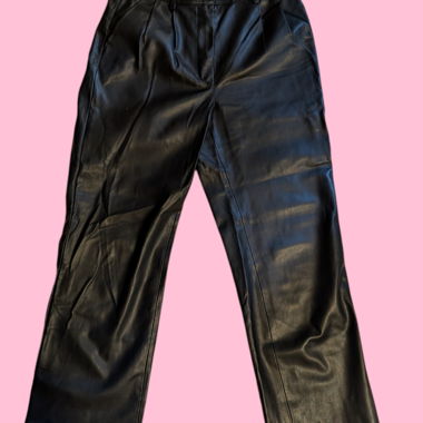 Pantaloni neri in ecopelle