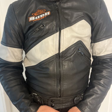 Motorrad-Lederjacke