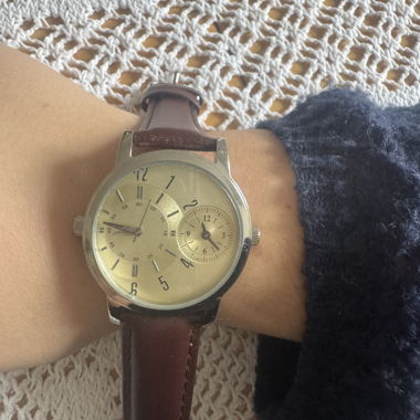 Montre-bracelet marron