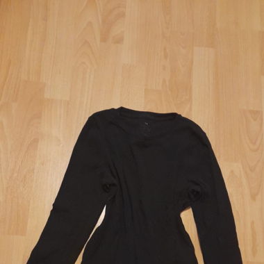 Schwarzes Basic Langarmshirt
