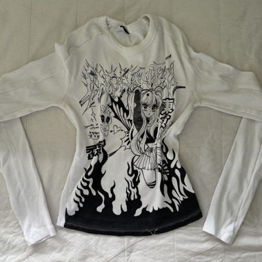 T-shirt à manches longues Anime - Bershka