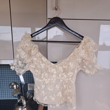 Off shoulder lace top