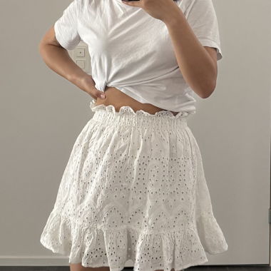 Weisser Skort