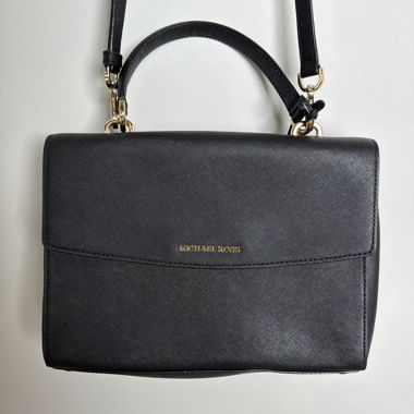 Michael Kors Crossbody Bag